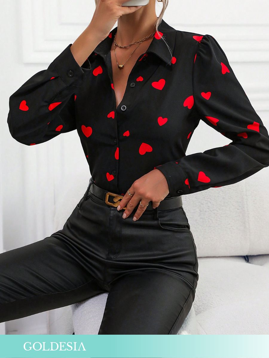 CAMISA CON ESTAMPADO DE CORAZONES Camisa 36 Goldesia
