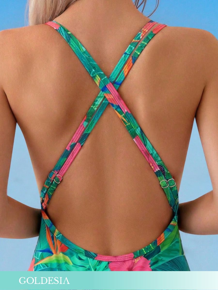 ENTERIZA CON ESTAMPADO TROPICAL Y DETALLE DE ARO Enteriza 15 Goldesia 